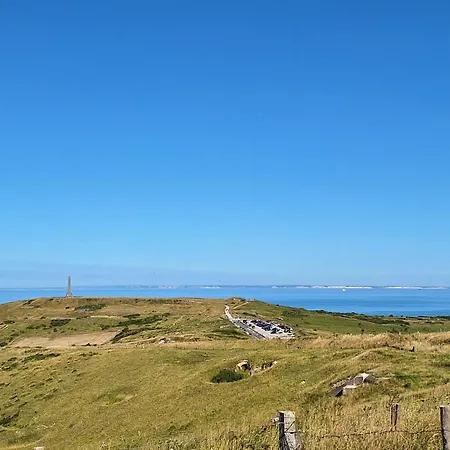 Le Narval * סאנגט